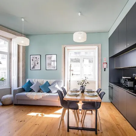 Mouzinho Darling 1br W/ Ac In Center By Lovelystay *