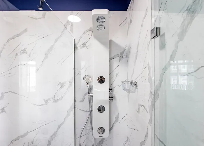 Апартаменты Mouzinho Darling 1br W/ Ac In Center By Lovelystay Порту