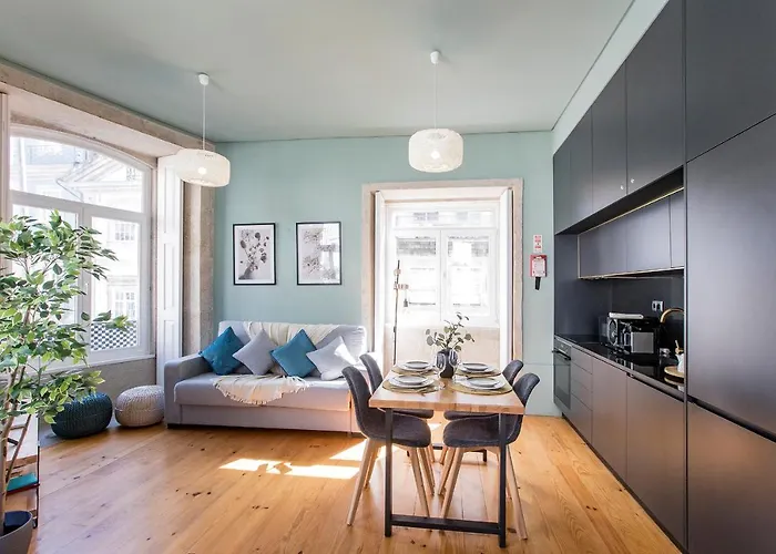 Mouzinho Darling 1br W/ Ac In Center By Lovelystay *