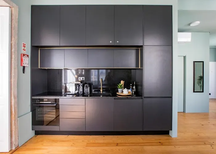 Mouzinho Darling 1br W/ Ac In Center By Lovelystay Oporto