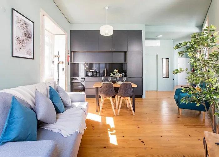 Apartamento Mouzinho Darling 1br W/ Ac In Center By Lovelystay *