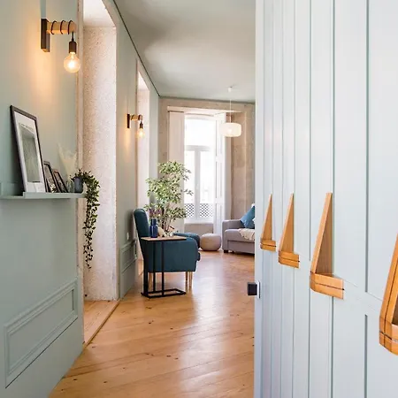 Apartment Mouzinho Darling 1br W/ Ac In Center By Lovelystay Porto