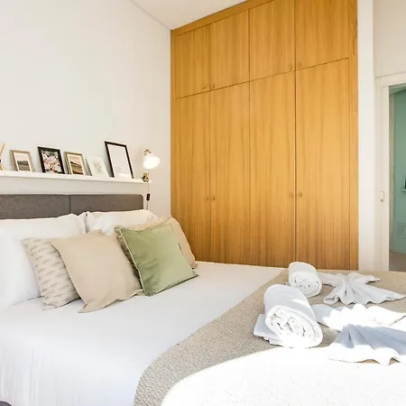 Mouzinho Darling 1br W/ Ac In Center By Lovelystay * Porto
